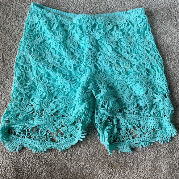 Teal lace shorts - Picture 2 of 5